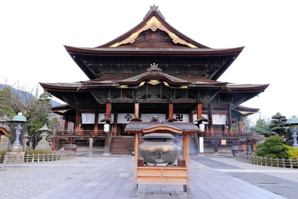 善光寺　本堂